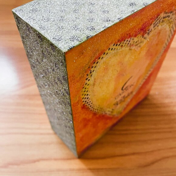 Sue Zipkin by Carson. Specialty Gift / Daughter You Are My Sunshine Flower Box - Picture 7 of 8